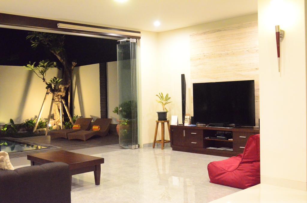 Villa The Arnaya Kuta Lombok Zimmer foto